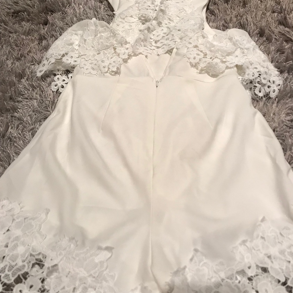 White Lace Romper - Picture 3 of 3